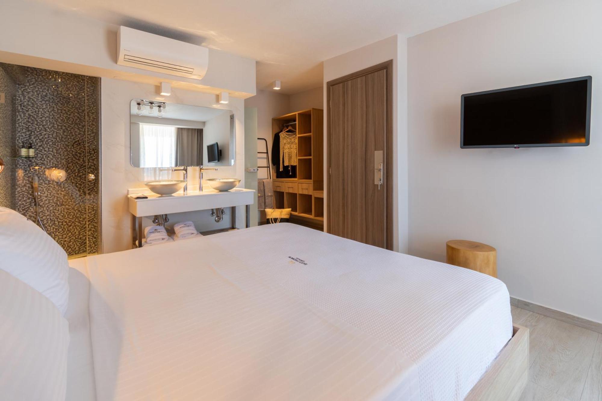 Sarti Premium Suites Екстериор снимка