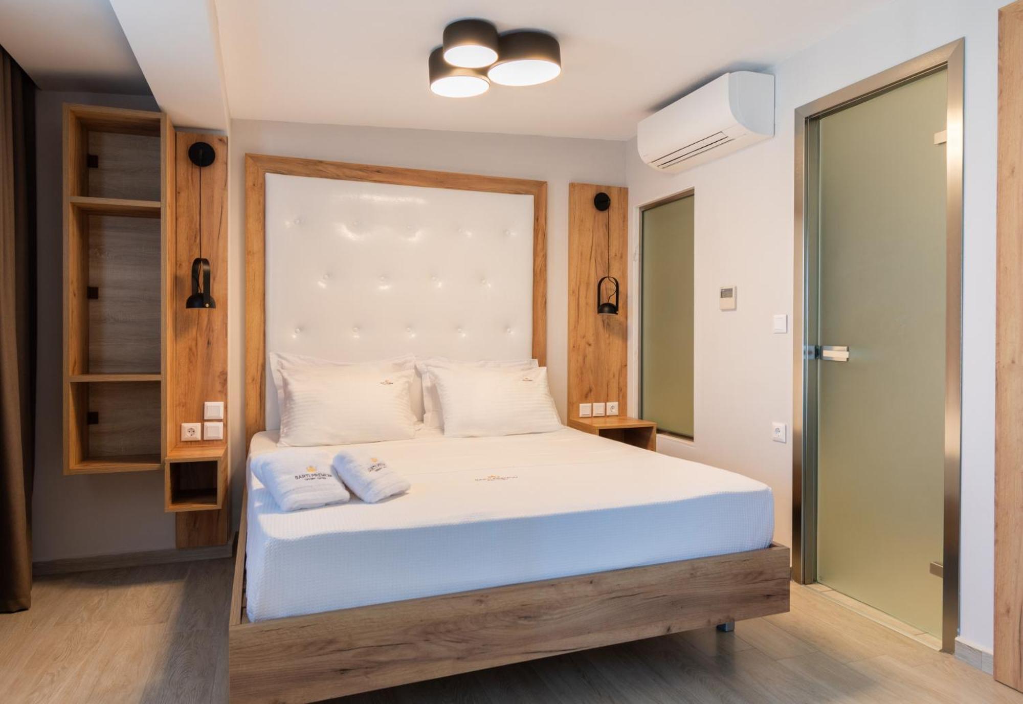 Sarti Premium Suites Екстериор снимка