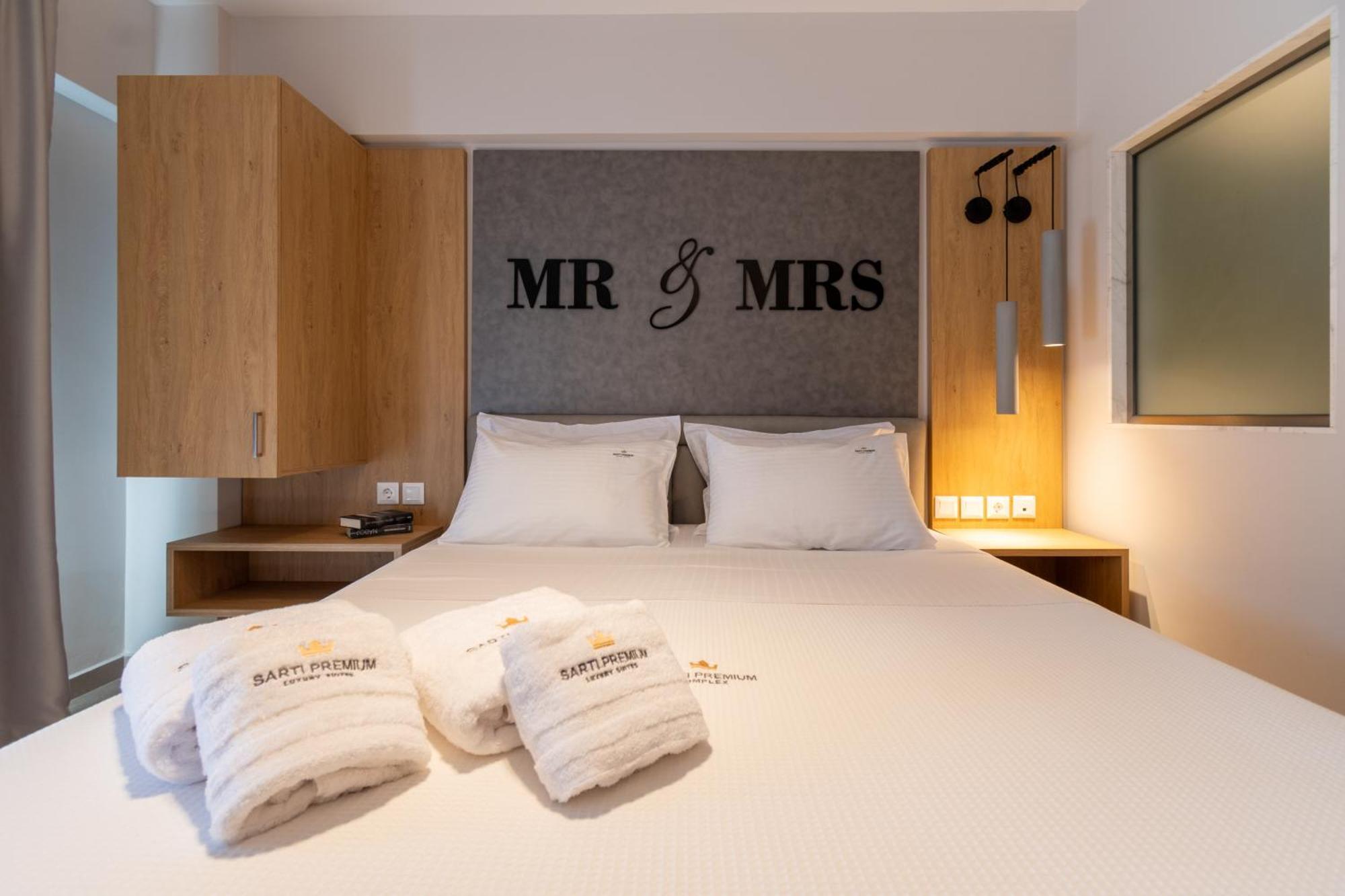 Sarti Premium Suites Екстериор снимка